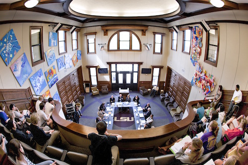 Image of the Manship School's Holliday Forum